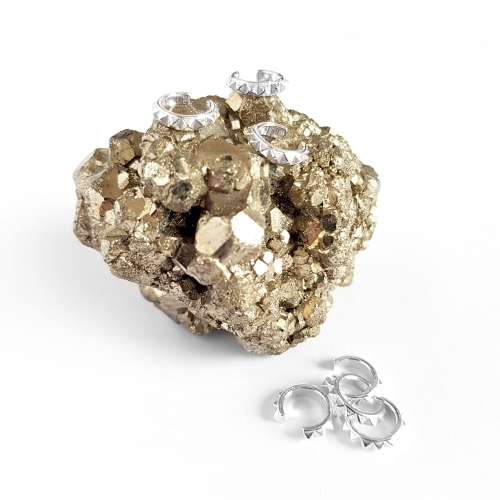 Nausznica ćwieki srebro p.925