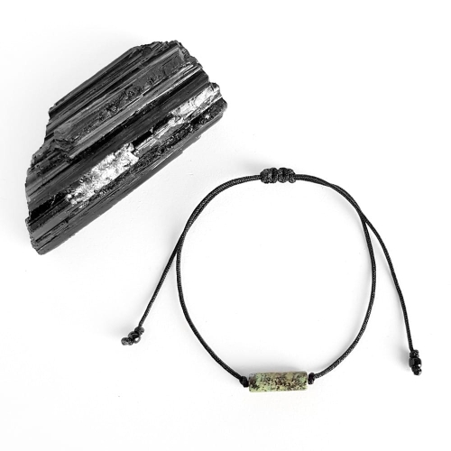 Bransoletka turkus afrykański patyczek na czarnym sznurku Turquoise stick