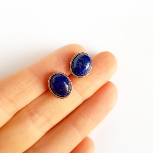 Kolczyki sztyfty owale lapis lazuli stal chirurgiczna
