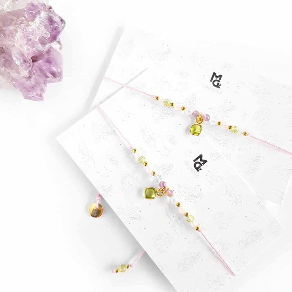 Bransoletka peridot, ametyst, topaz, morganit i akwamaryn na różowym sznurku srebro p.925 pozłacane