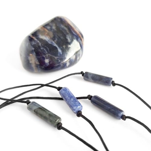 Bransoletka sodalit patyczek na czarnym sznurku Sodalite stick