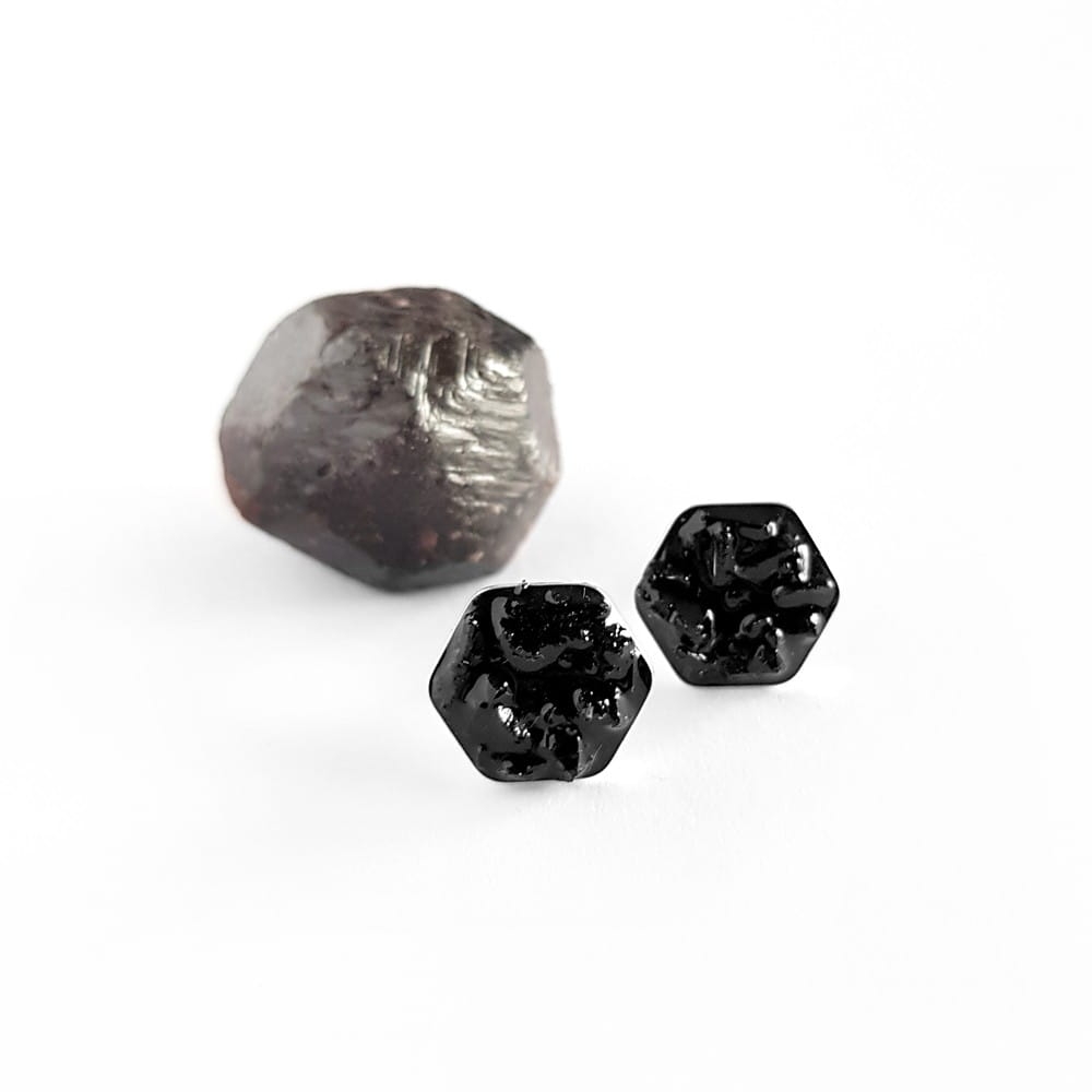 Kolczyki sztyfty heksagony czarny turmalin w żywicy srebro p.925 Sparkles black