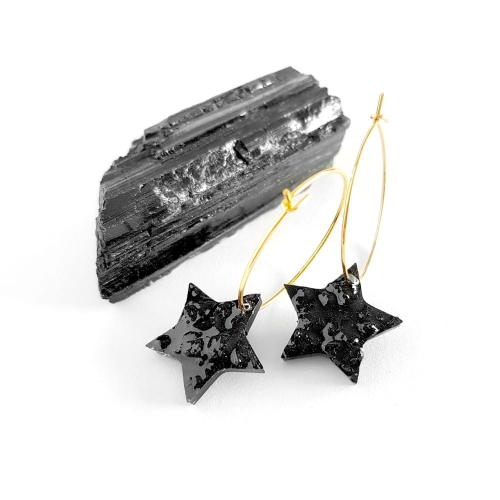 Kolczyki wiszące czarny turmalin gwiazdki na złotych kółeczkach stal chirurgiczna Sparkles black