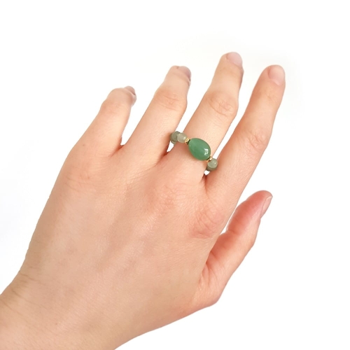 Pierścionek elastyczny awenturyn i pozłacane srebro p.925