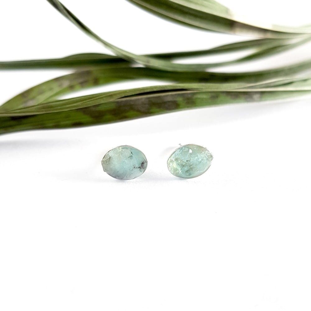 Kolczyki sztyfty owale akwamaryn w żywicy srebro p.925 Sparkles aquamarine