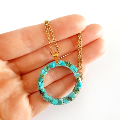 Naszyjnik niebieski magnezyt obręcz na złotym łańcuszku stal chirurgiczna Sparkles blue