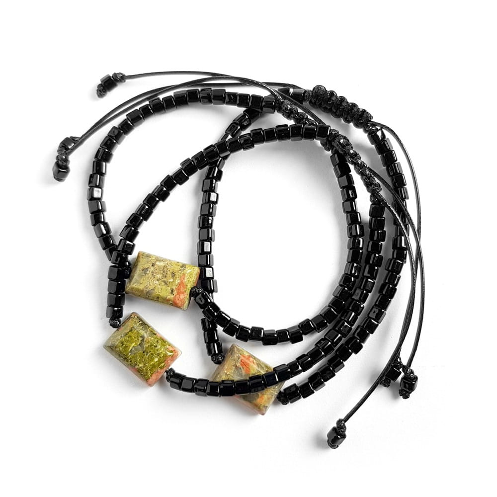 Męska bransoletka na sznurku unakit Little unakite cube polished black