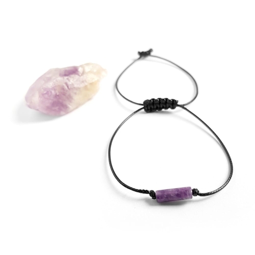 Bransoletka sugilit patyczek na czarnym sznurku Sugilite stick