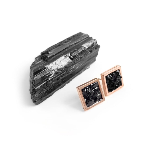 Kolczyki sztyfty kwadraty czarny turmalin w żywicy różowe złoto stal chirurgiczna szeroki rant Sparkles black