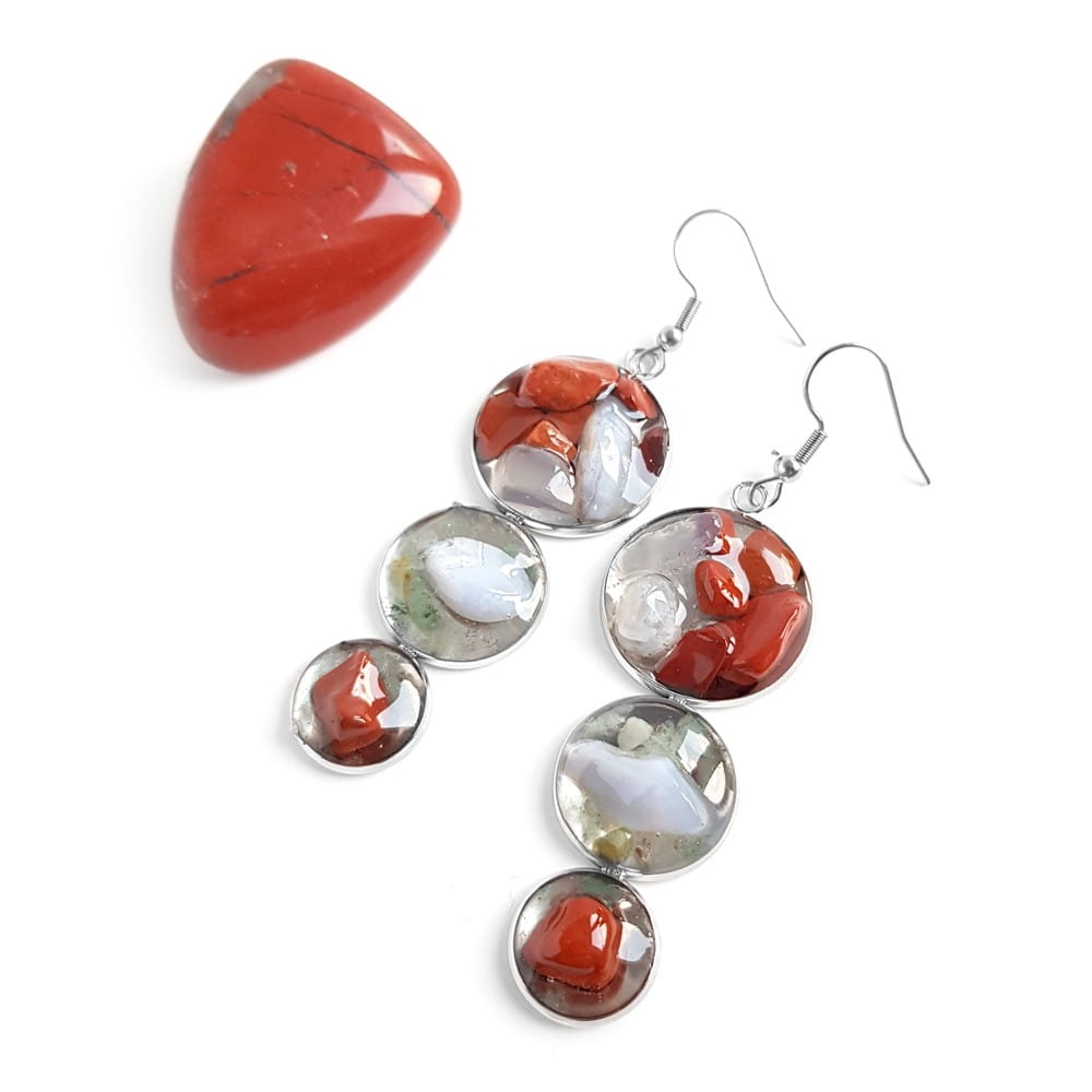 Kolczyki wiszące unikaty czerwony jaspis, niebieski agat i amazonit w żywicy stal chirurgiczna Sparkles unique