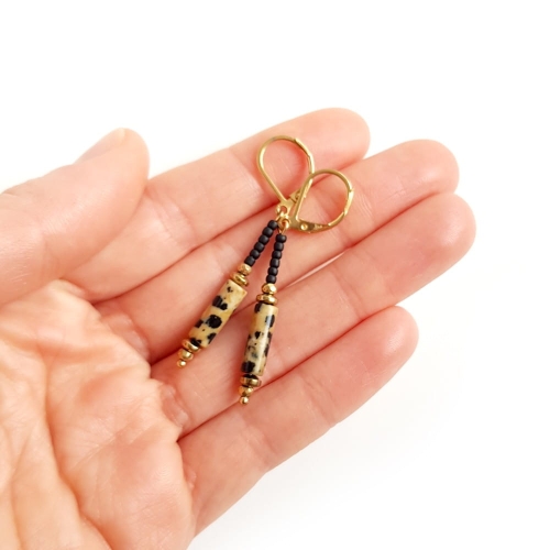 Elegance kolczyki wiszące jaspis dalmatyńczyk, hematyt i złota stal chirurgiczna