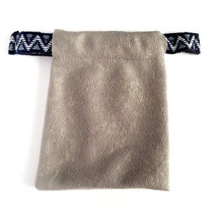 Woreczek na biżuterię Boho szary i niebieskości