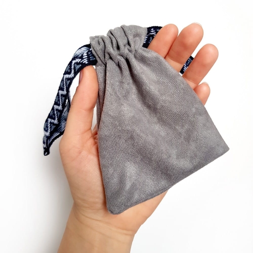 Woreczek na biżuterię Boho szary i niebieskości