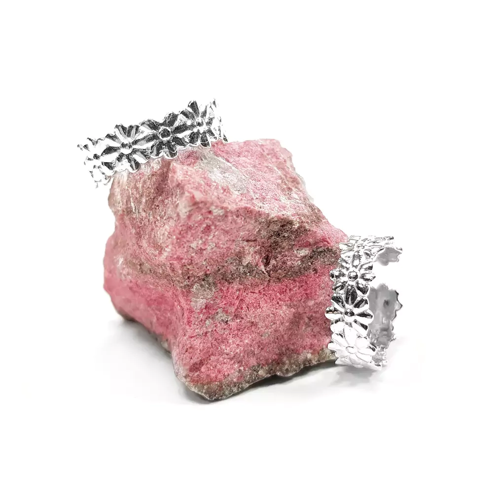 PIER358 WEBP Pierścionek srebrny kwiaty Magneska sklep.webp