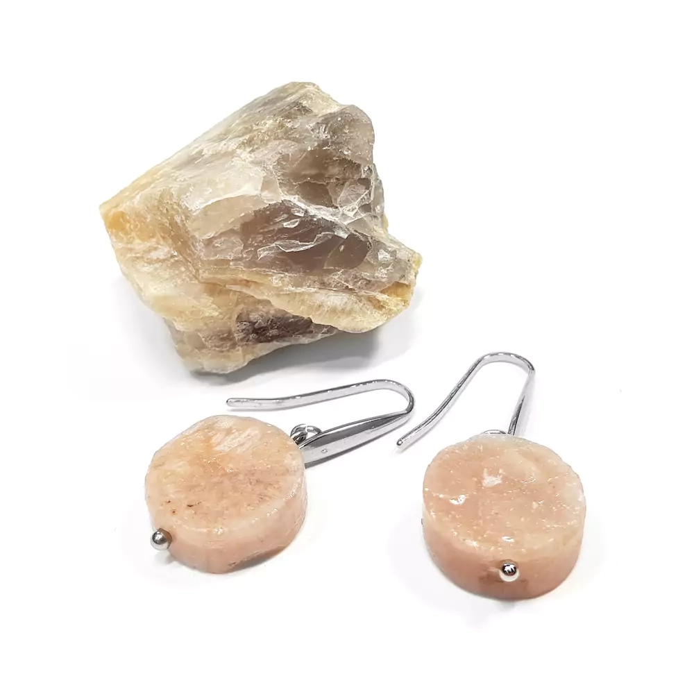 KST648 WEBP Kolczyki wiszące unikaty kamień słoneczny ciosane monety na srebrnych biglach Magneska biżuteira.webp