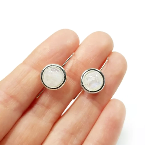 KST653 WEBP Kolczyki wiszące srebro próby 925 Magneska kamień księżycowy 2.webp
