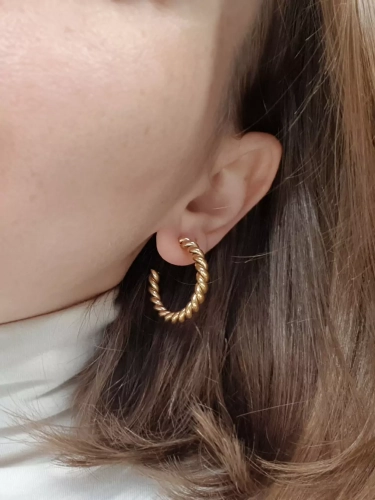 KST660 WEBP Kolczyki koła stal chirurgiczna skręcane 3.webp