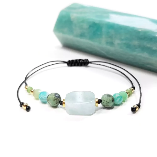 SZN955 WEBP Bransoletka akwamaryn, turkus, amazonit, chryzopraz, tsavoryt, hematyt Magneska bransoletki na sznurku z kamieni naturalnych.webp