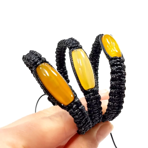 MES302 WEBP Bransoletka żółty agat makrama Magneska biżuteria męska 3.webp