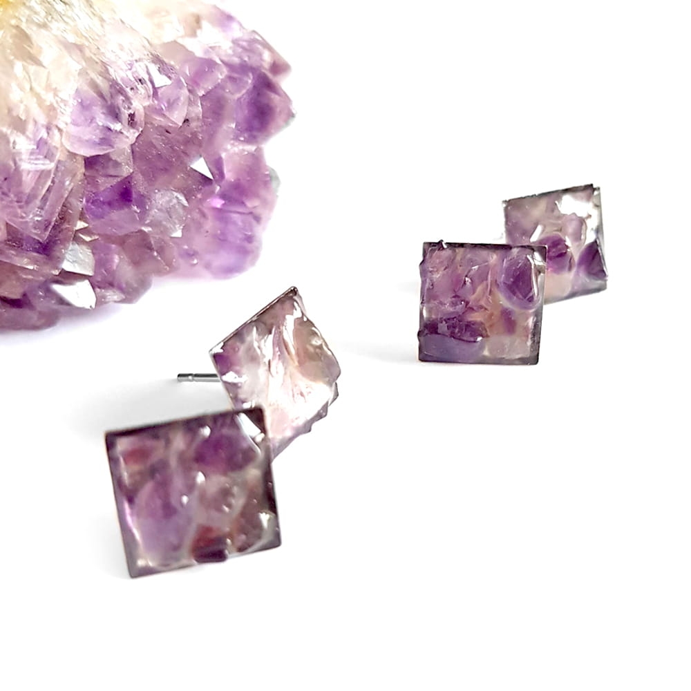 KST228 Kolczyki sztyfty ametyst w żywicy.jpg