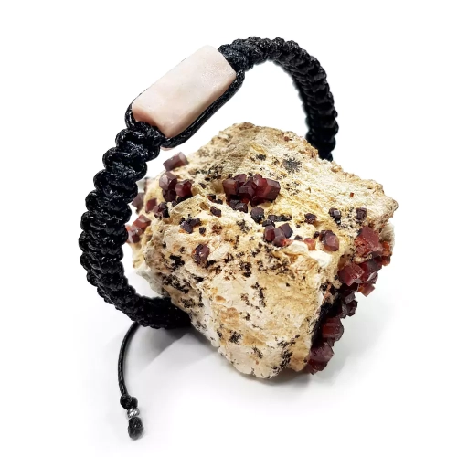 MES308 WEBP Bransoletka męska różowy opal makrama Magneska biżuteria.webp