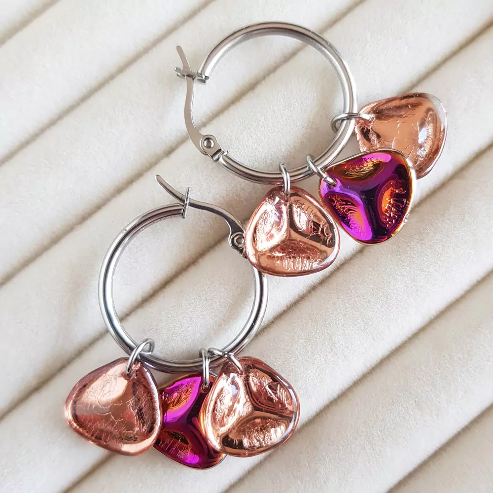 KST723 WEBP Kolczyki płatki wiszące Magneska biżuteria.webp