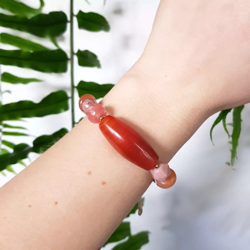 SZN1047 WEBP Bransoletka bohemian karneol, kwarc truskawkowy, rodonit i hematyt Magneska biżuteria 3.webp