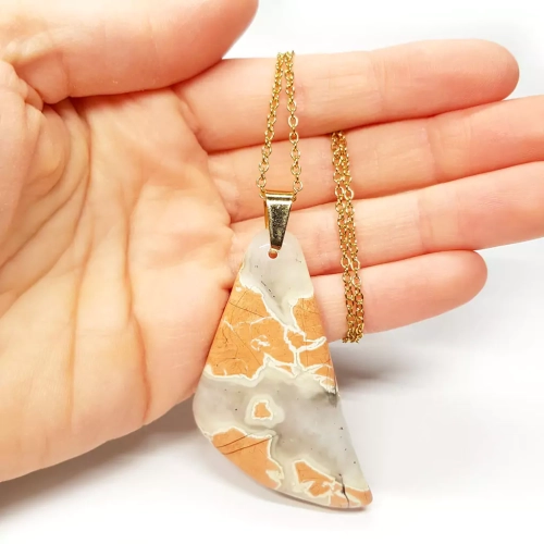 NAW948 WEBP Naszyjnik pomarańczowy jaspis Magneska biżuteria z kamieni naturalnych 3.webp