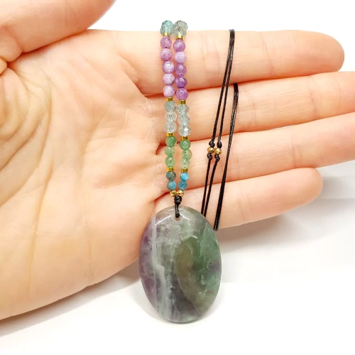 NAW960 WEBP Naszyjnik unikat na sznurku fluoryt, apatyt, agat, jadeit i hematyt Magneska biżuteria.webp