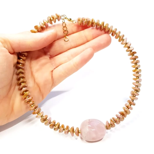 NAW966 WEBP Naszyjnik kwarc różowy, hematyt i szklane koraliki Magneska biżuteria 3.webp