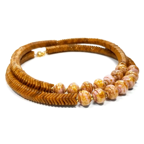 NAW972 WEBP Verre naszyjnik choker unikat hematyt i szklane koraliki Magneska biżuteria 2.webp