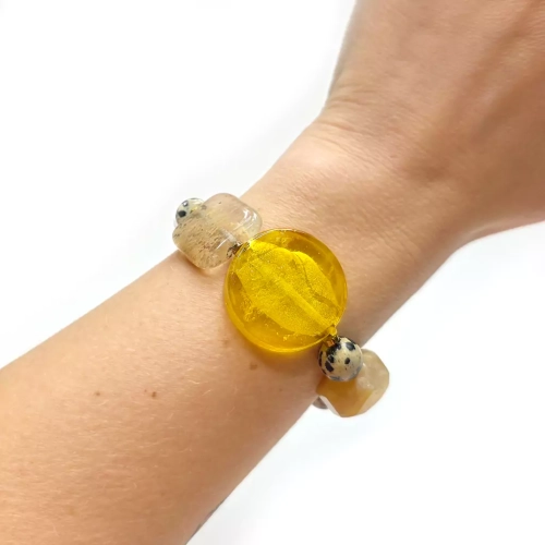 KAM828 WEBP Bohemian bransoletka unikat kwarc mszysty, jaspis dalmatyńczyk, tygrysie oko, agat żółty, hematyt i szkło weneckie 2.webp