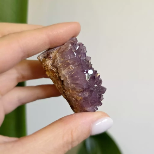 BR0004 WEBP Ametyst szczotka Magneska kamienie naturalne 4.webp