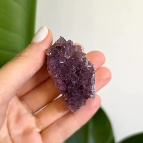 BR0004 WEBP Ametyst szczotka Magneska kamienie naturalne 2.webp