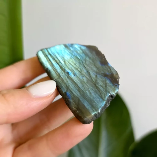 BR0008 WEBP Labradoryt zgład Magneska biżuteria.webp