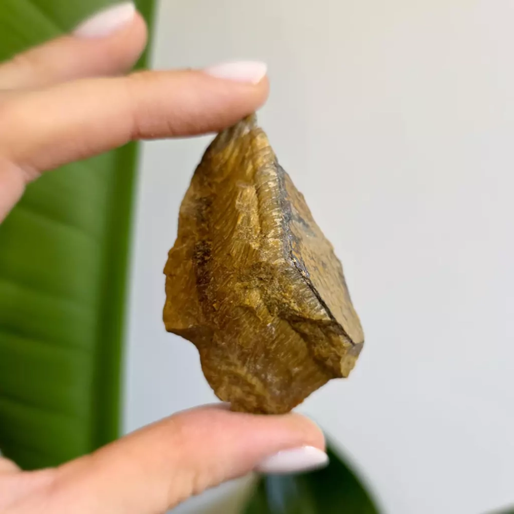 BR0013 webp Tygrysie oko bryłka Magneska 2.webp