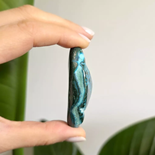 BR0024 webp Malachit z chryzokolą bryłka Magneska biżuteria 3.webp