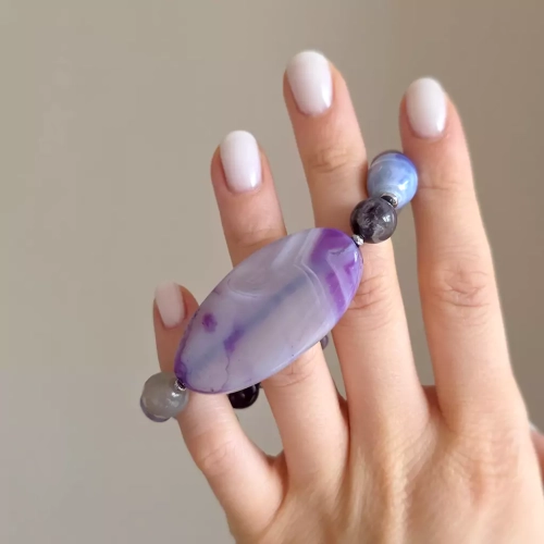 KAM839 WEBP Bohemian bransoletka unikat agat fioletowy, agat szary, ametyst, sugilit, hematyt i ceramika Magneska.webp