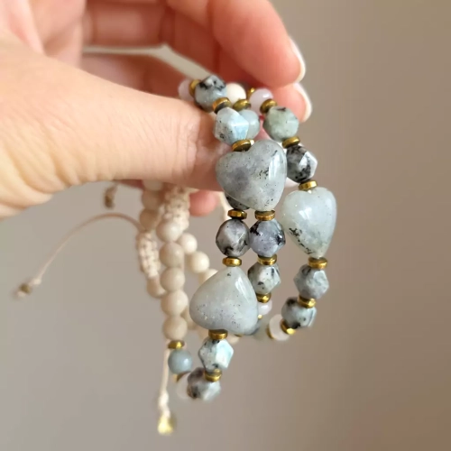 SZN1090 webp Pebbles damska bransoletka labradoryt, jaspis lotus, kwarc różowy, kamień rzeczny i hematyt Magneska 3.webp