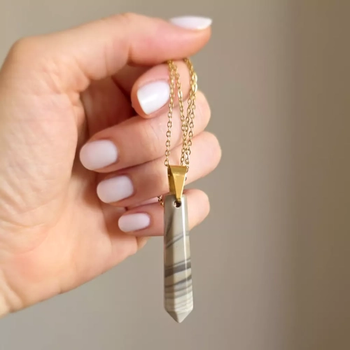 NAW1044 webp Naszyjnik unikat krzemień pasiasty sopel złota stal chirurgiczna Magneska biżuteria 5.webp