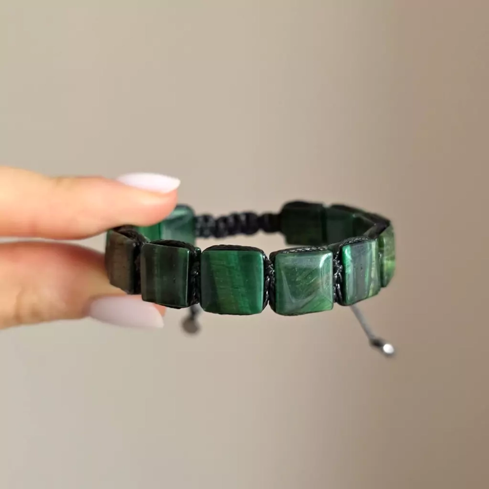 SZN1093 webp Damska bransoletka makramowa zielone tygrysie oko Magneska 5.webp