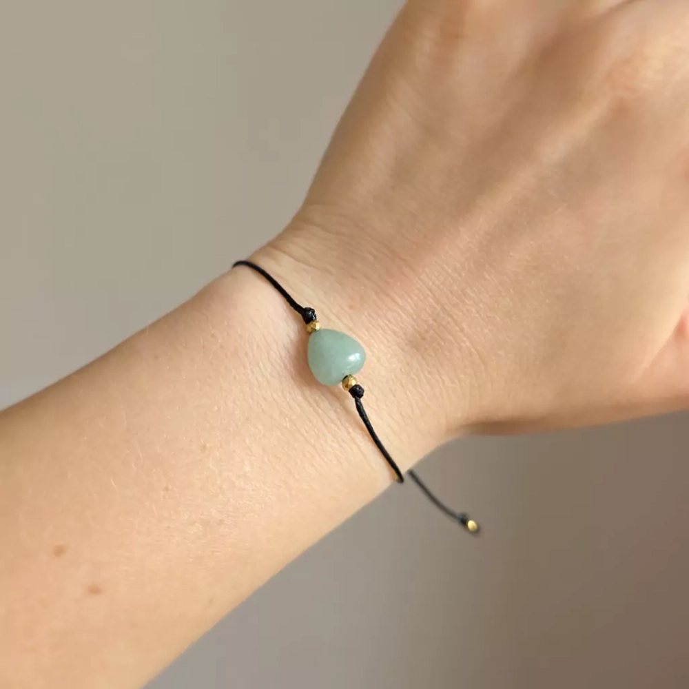 SZN1058 wbep Bransoletka awenturyn zielony serduszko i hematyt na czarnym sznurku Magneska 13.webp