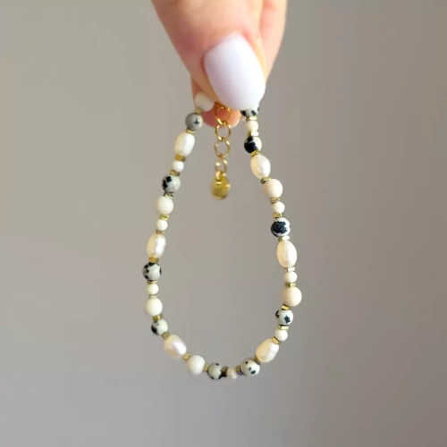 kam859 webp Bransoletka kamień rzeczny, jaspis dalmatyńczyk, perły i hematyt V.2  Magneska biżuteria 2.webp