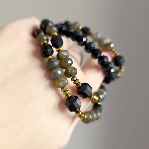 KAM865 webp Bransoletka czarny turmalin, labradoryt, hematyt i szklane kryształki Magneska biżuteria Zielona Góra 3.webp