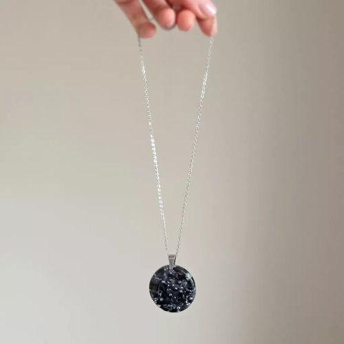 NAW1103 webp Naszyjnik obsydian śnieżny, czarny turmalin i hematyt na łańcuszku stal chirurgiczna Sparkles unique Magneska biżuteria Zielona Góra 6.webp