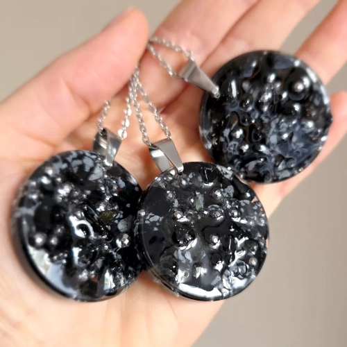 NAW1103 webp Naszyjnik obsydian śnieżny, czarny turmalin i hematyt na łańcuszku stal chirurgiczna Sparkles unique Magneska biżuteria Zielona Góra 2.webp