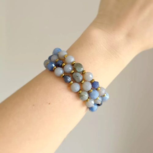 KAM866 webp Bransoletka awenturyn niebieski, labradoryt, sodalit, hematyt i szklane kryształki Magneska biżuteria 6.webp