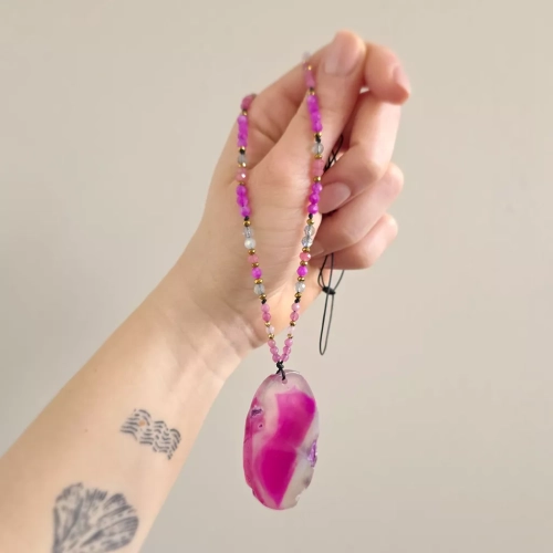 NAW1130 webp Naszyjnik regulowany unikat agat, kwarc różowy, labradoryt, jadeit i hematyt na czarnym sznurku Magneska biżuteria 6.webp