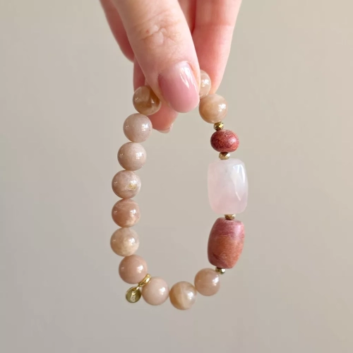 KAM871 webp Bohemian bransoletka unikat kwarc różowy, koral, kamień słoneczny i hematyt Magneska biżuteria.webp