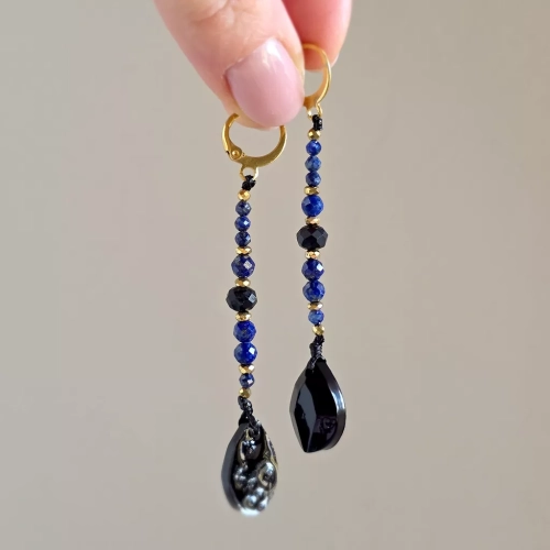 KST809 webp Kolczyki wiszące unikaty czarny turmalin, lapis lazuli, hematyt i złota stal chirurgiczna Magneska 4.webp